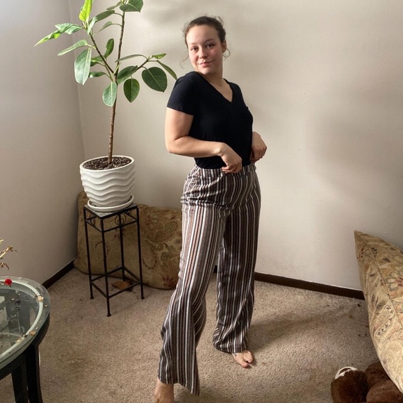 Striped wide legged pants - Picture 3 of 3